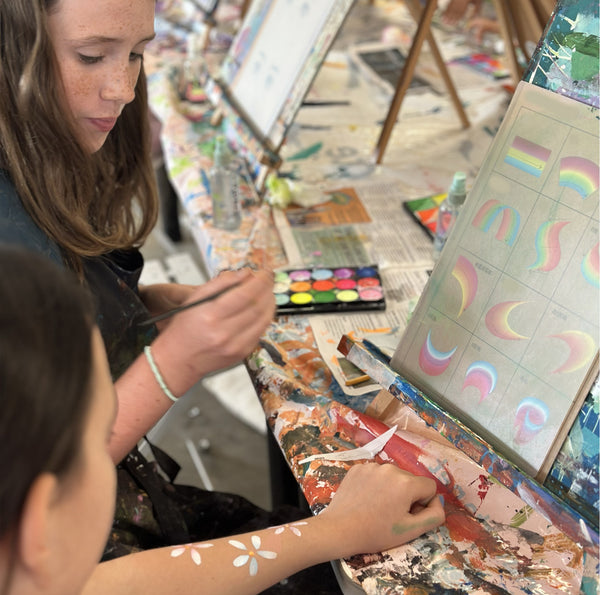 "Facepaint Academy - Glow up"🎨 28 Jan Wed 1-3pm